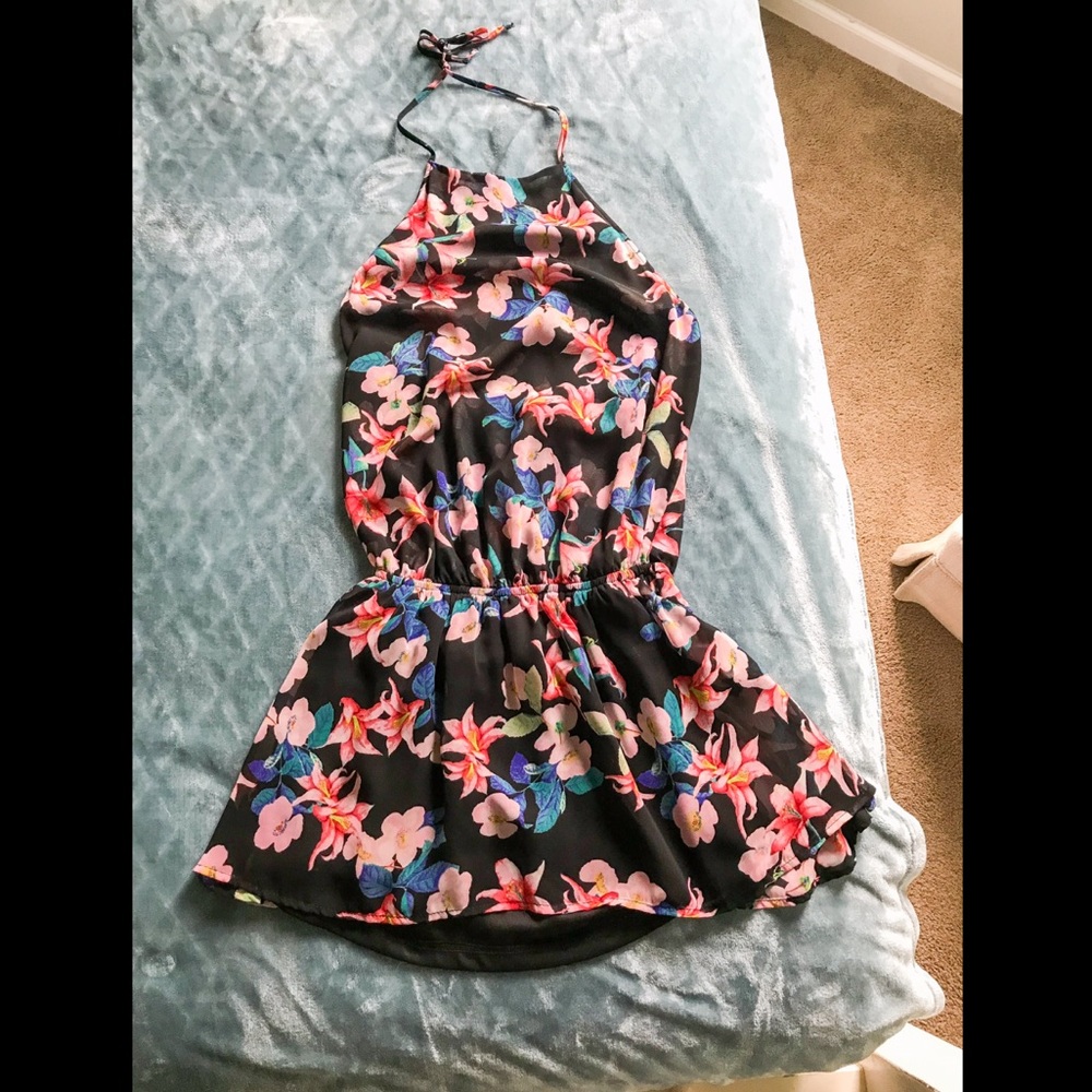 Show Me Your MuMu Floral Romper SIZE SMALL